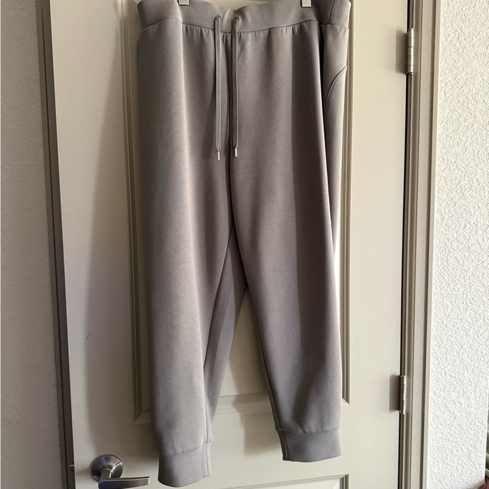 CALIA by Carrie Underwood Gray Sweatpants